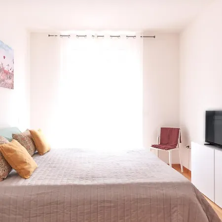 Apartment Dor'michi' *
